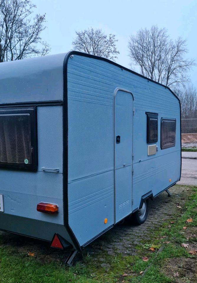 Wohnwagen Anhänger in Ratingen