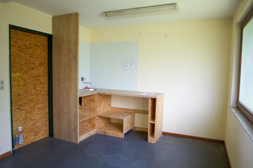 Halle mit Büro und Sozialräumen zu vermieten in Ganderkesee