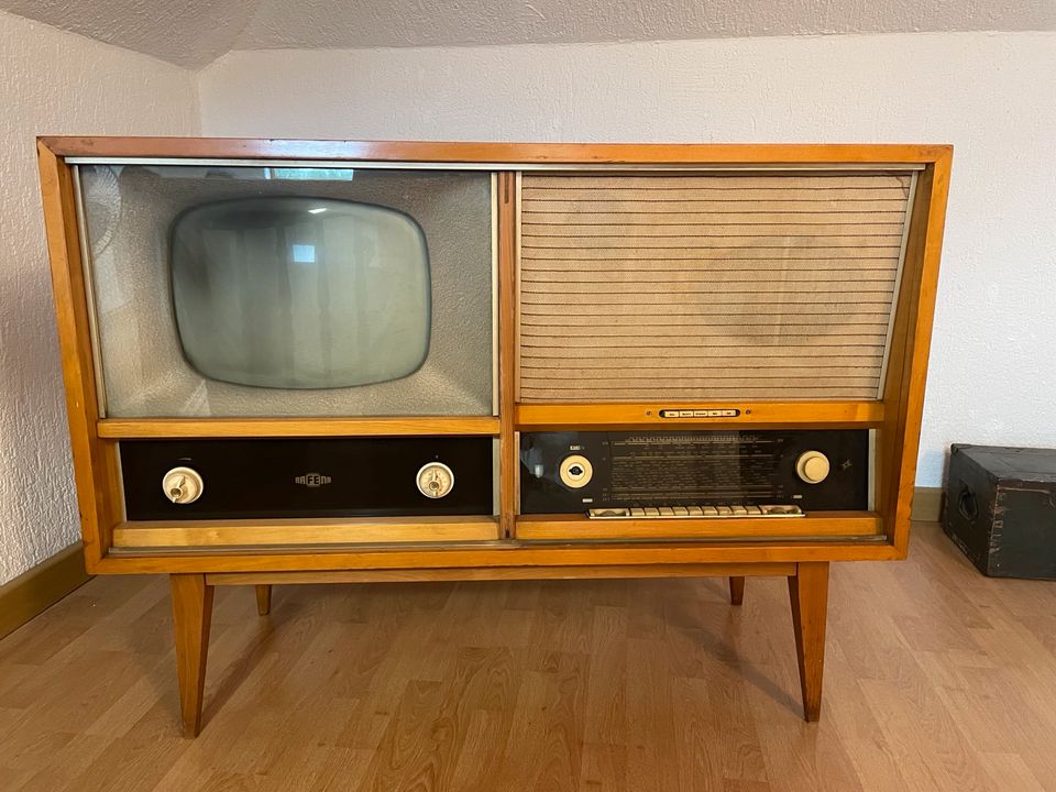 Vintage Fehrnseher-Radio Kombi in Chemnitz
