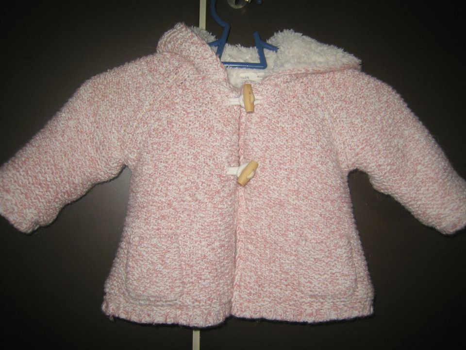 Wie neu Zara Baby Jacke Mädchen Gr. 62 Strickjacke m. Teddyfleece in Füssen