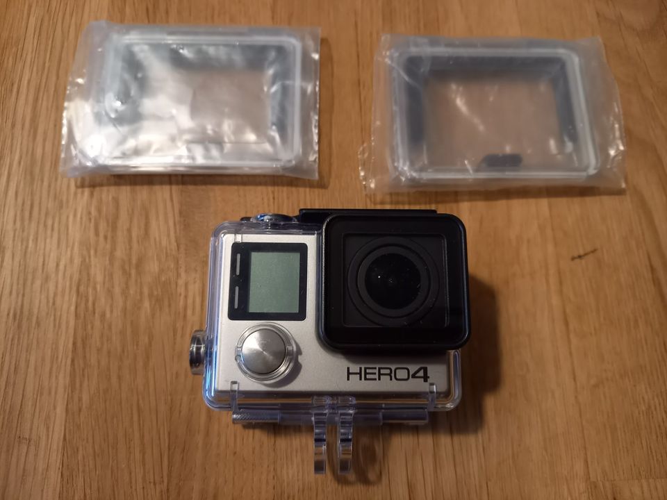 GoPro Hero 4 silver mit reichlich Zubehör in Sulzbach