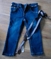 Jeans mit Hosenträgern Grösse 92 Brandenburg - Schönwalde-Glien Vorschau