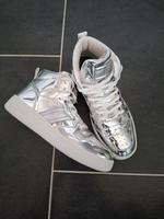 Tommy Hilfiger Sneaker Gr. 39 silber metallic Bayern - Hirschaid Vorschau