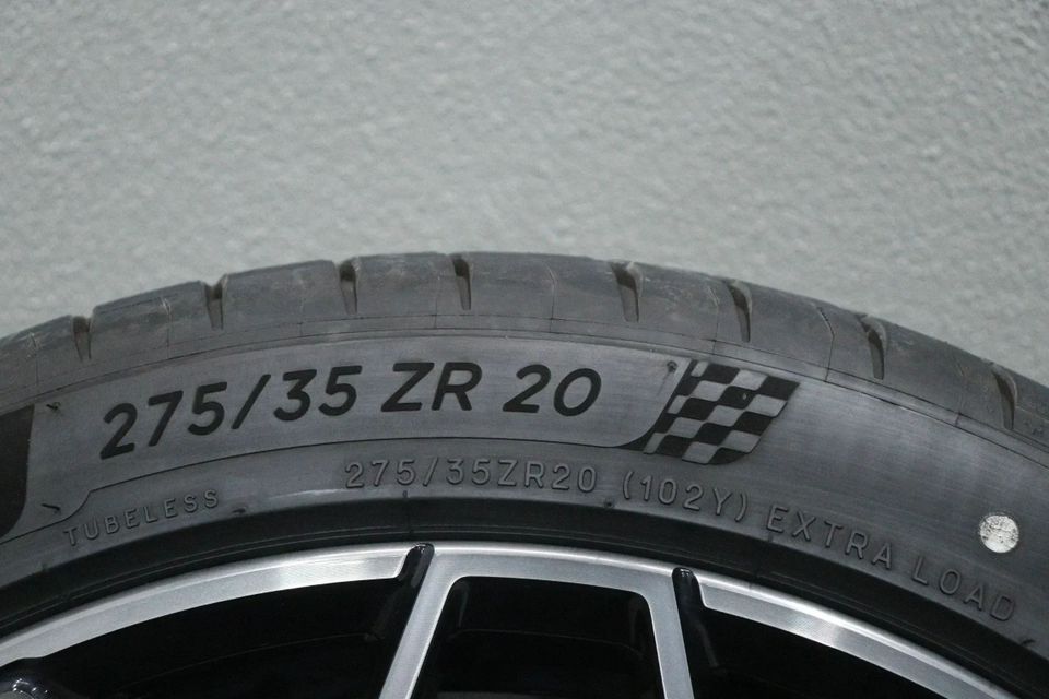 Original BMW M5 F90 M8 F91 F92 20 Zoll Sommerreifen Felgen M813 in Großmehring