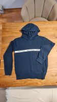 tommy hilfiger pullover gr 152 kleidung jungen Nordrhein-Westfalen - Salzkotten Vorschau