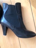 GEOX Damenstiefel Stiefelette schwarz  Absatz 7 cm  Gr 40 Wandsbek - Hamburg Marienthal Vorschau