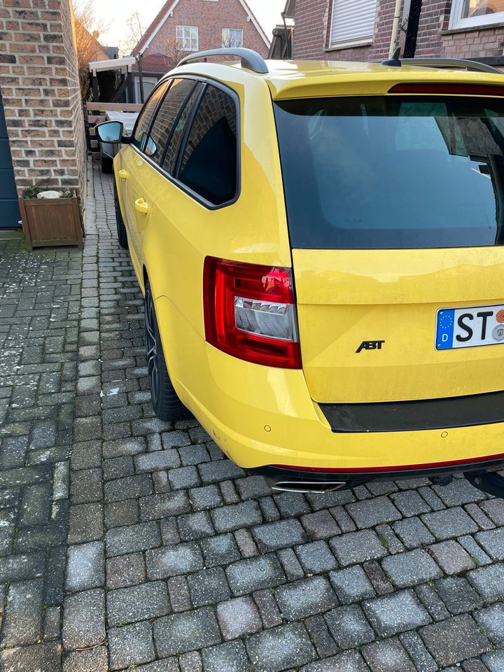 Skoda Octavia Kombi ABT 300ps in Steinfurt