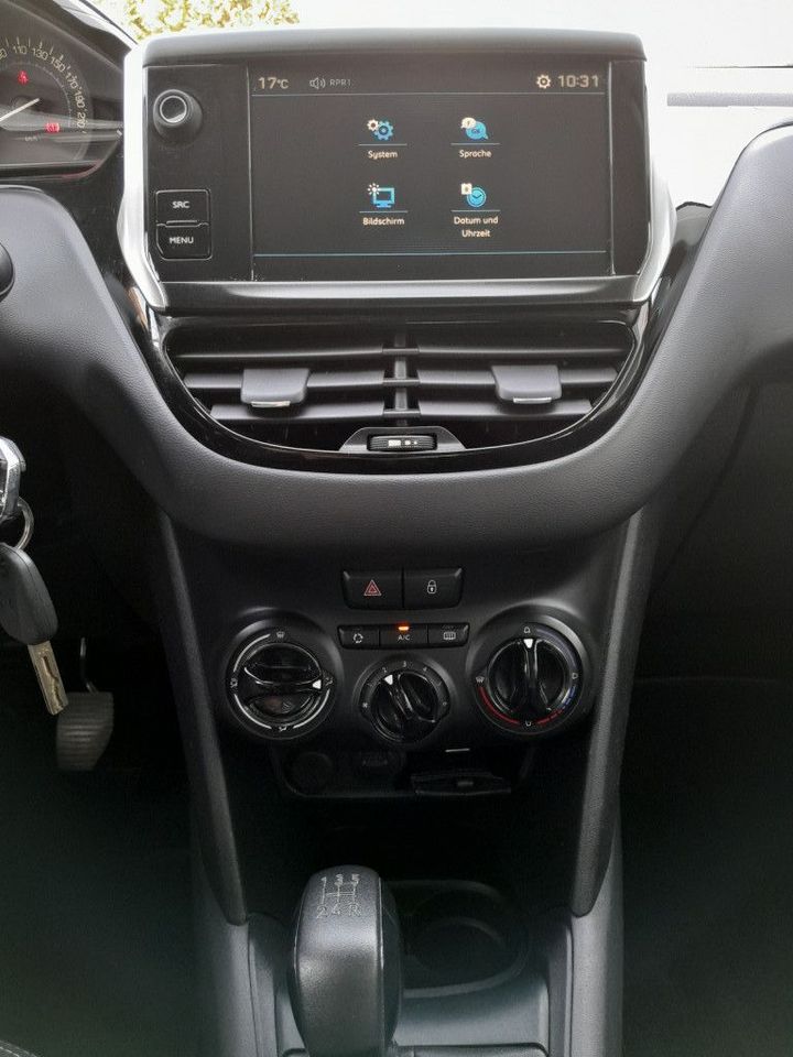 Peugeot 208 Active Pure Tech 68 Klima Alufelgen Bluetoot in St. Ingbert