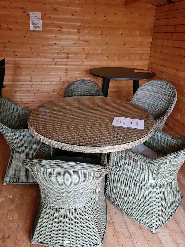 Musterstück Gartenmöbel Tisch mit 5 Stühlen einzeln zu verkaufen in Hörstel
