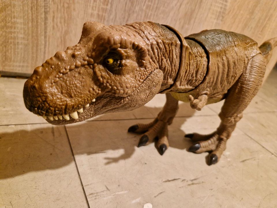 Jurassic World Brüllender Kampaction T-Rex in Dortmund