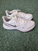 Damen Nike Sneaker Gr. 37,5 Nordrhein-Westfalen - Geseke Vorschau