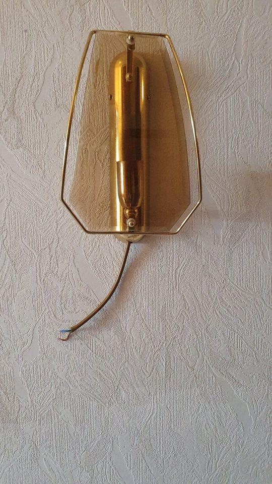 Wandlampe aus Metall mit Glas in Freudenberg