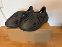 Yeezy Foam Runner Onyx Gr US11 Hessen - Künzell Vorschau
