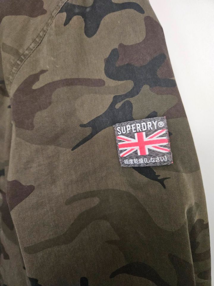 Superdry Mantel Camouflage gefüttert - top Zustand in Nürnberg (Mittelfr)