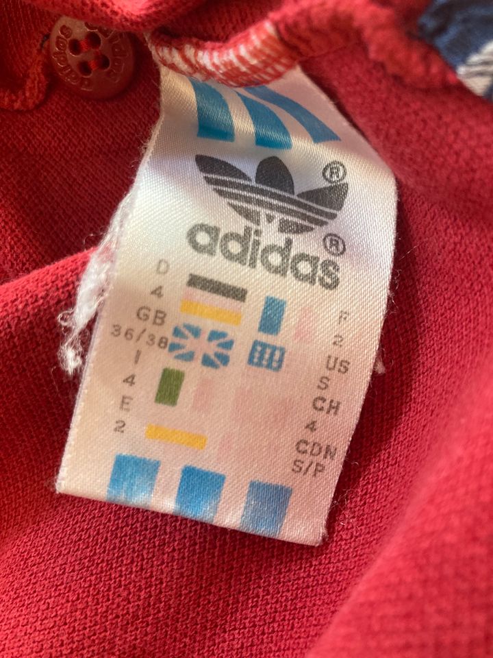 Retro Adidas Poloshirt Small in Nürtingen