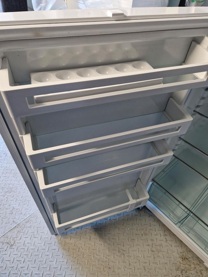 Liebherr Kühlschrank ohne Gefrierfach in Leipzig