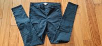 Jeans Hose schwarz Damen H&M Gr. 36 Hessen - Schrecksbach Vorschau