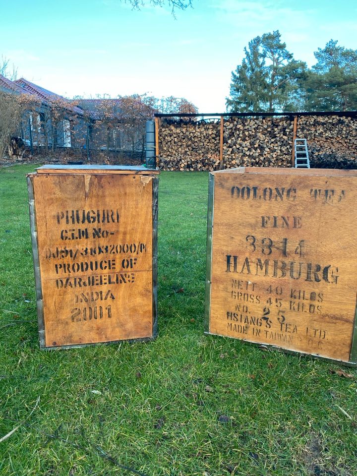 Teekisten aus Holz in Oranienburg