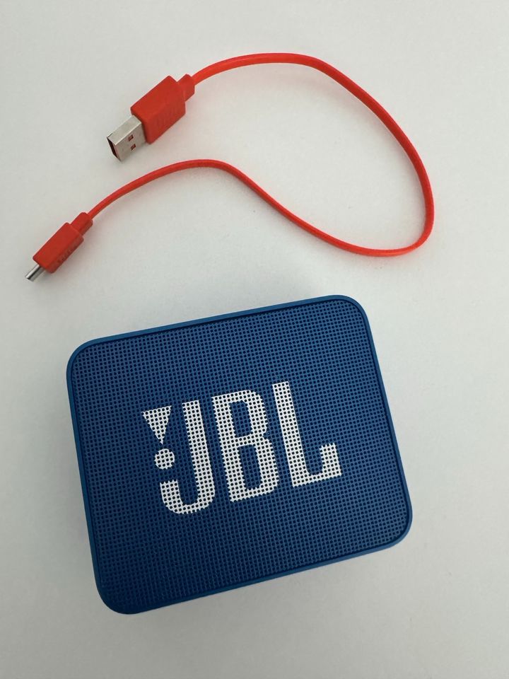 JBL 2 Go Lautsprecher inkl. Ladekabel, Blau, voll funktionsfähig in Landsberg (Lech)