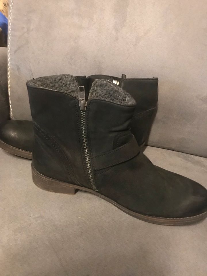 COX Leder-Stiefeletten Gr. 41 in Hamburg