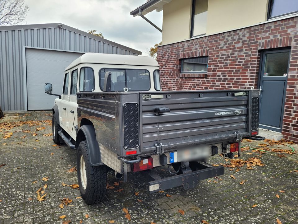 Bimobil Landrover Defender 130 in Ahrensburg