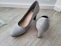 Tom Tailor Pumps Gr. 40 neu taupe/grau Baden-Württemberg - Tannhausen Vorschau