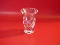 Schöne kleine alte Vase Glas Glasvase Blumenvase 11 cm hoch Sachsen - Schwepnitz Vorschau