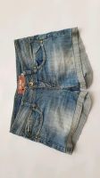 Jeans Hose Shorts kurz Größe 36 Bershka Frankfurt am Main - Bergen-Enkheim Vorschau