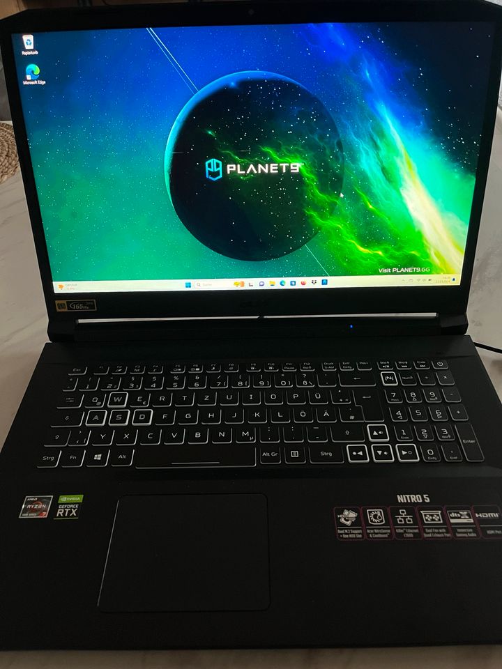 Acer Nitro 5 17 Zoll GeForce RTX3080 32GB Gaming Notebook Laptop in Traunreut