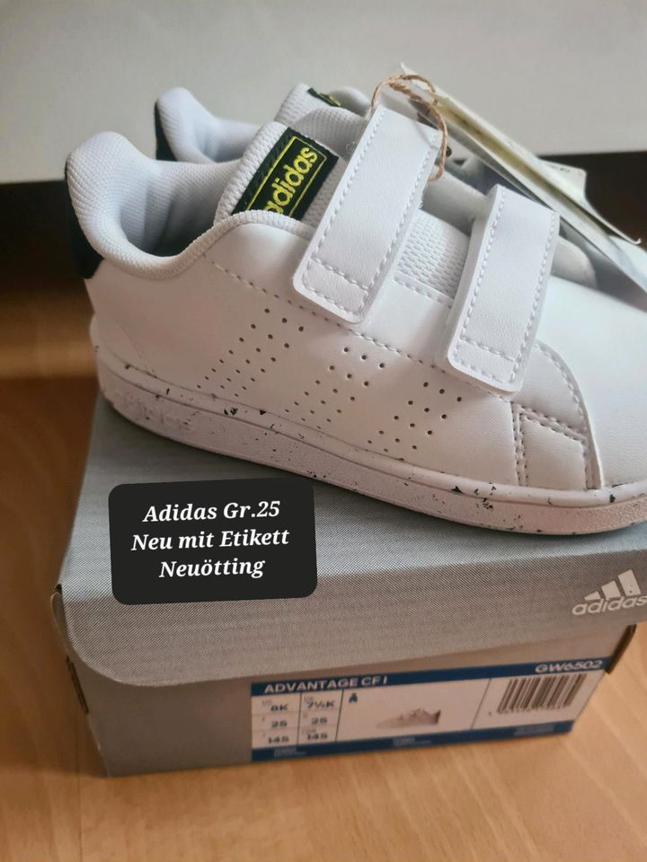 Adidas Schuhe Gr.25 ‼️Neu‼️ in Neuötting