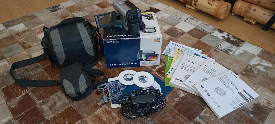 Sony DCR DVD 110 Camcorder in Neuburg a.d. Donau