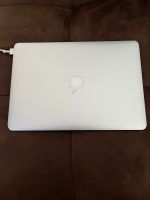 Apple MacBook Air 2017 13.3 Zoll 8GB RAM 128GB SSD mit Garantie Hamburg-Nord - Hamburg Winterhude Vorschau