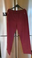 Trigema Freizeithose/Jogginghose Gr. L bordeaux rot Niedersachsen - Hildesheim Vorschau