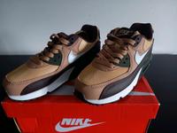 NEU Nike Air Max 90 Gr. 36 khaki braun weiß Wiesbaden - Igstadt Vorschau