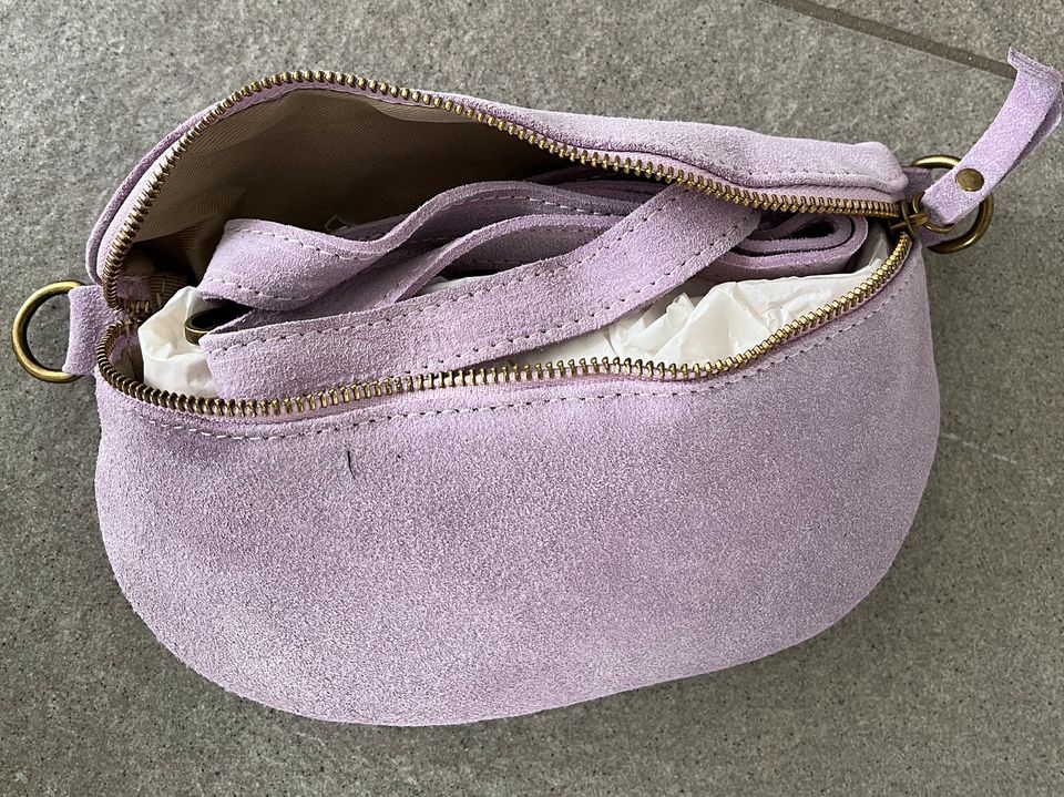 SARAH & SALLY Bauchtasche Leder Neu in Schacht-Audorf