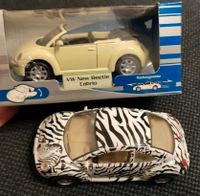 2 VW Beetle Autos, 1:47 mit Rückzugmotor Hessen - Groß-Umstadt Vorschau