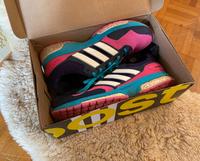 ADIDAS Response 2 Gr. 42 2/3 pink blau weiß türkis Running leicht Hessen - Schwalmstadt Vorschau
