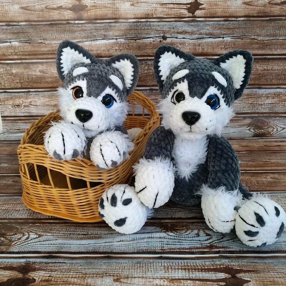 Husky Kuscheltiere Spielzeug Dekoration Handarbeit je 50,00€ in Spaichingen