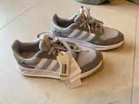 Adidas Run 84  Größe 39 1/3 Nordrhein-Westfalen - Düren Vorschau