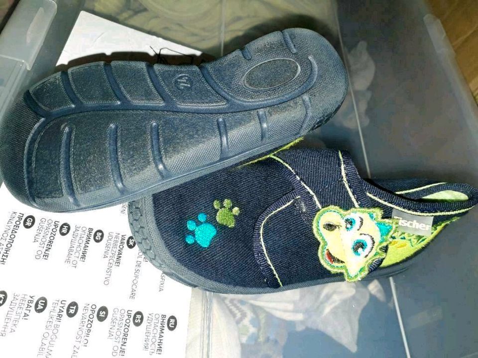 Div. Kinderschuhe Gr.24, Bade, Haus, Gummistiefel, crocs, pepino in Wuppertal