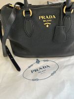 Prada Handtasche, Leder schwarz, Bauletto Hamburg-Nord - Hamburg Winterhude Vorschau