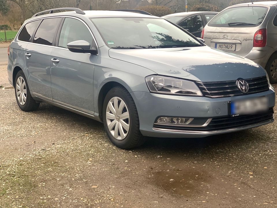 Volkswagen Passat in Wesel