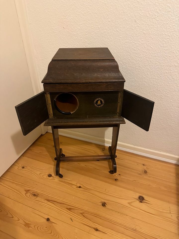 Retro 50/60er Grammophon Plattenspieler Voll Funktionsfähig in Hamburg