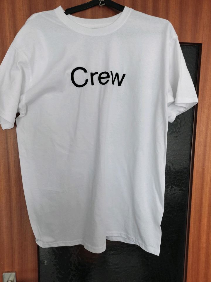 T Shirt "Crew" Neu in Tübingen