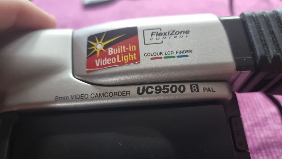 Videokamera - Canon UC 9500 8 Kamera - defekt in Essen