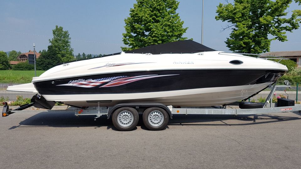 Rinker 232 CC Captiva Liberty Edition in Lampertheim