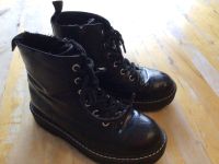 H&m Boots,Stiefel, schwarz/Lack, gefüttert, gr.34 München - Sendling-Westpark Vorschau