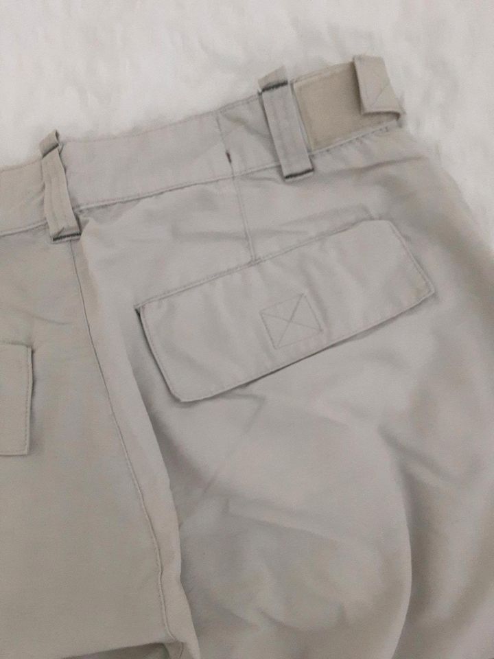 Herren Sommerhose hellgrau 6 Taschen 3/4 lang Gr.30 Bundw.76 cm in Tübingen