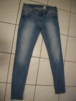 Hellblaue Damen - Jeans, Gr.30/32 von H&M. Berlin - Reinickendorf Vorschau