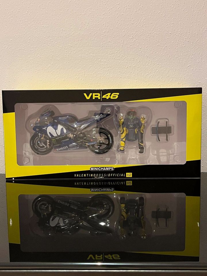 Minichamps Valentino Rossi Yamaha YZR-M1 Mugello 2018 Set 1:12 in Pfaffenhofen a.d. Ilm